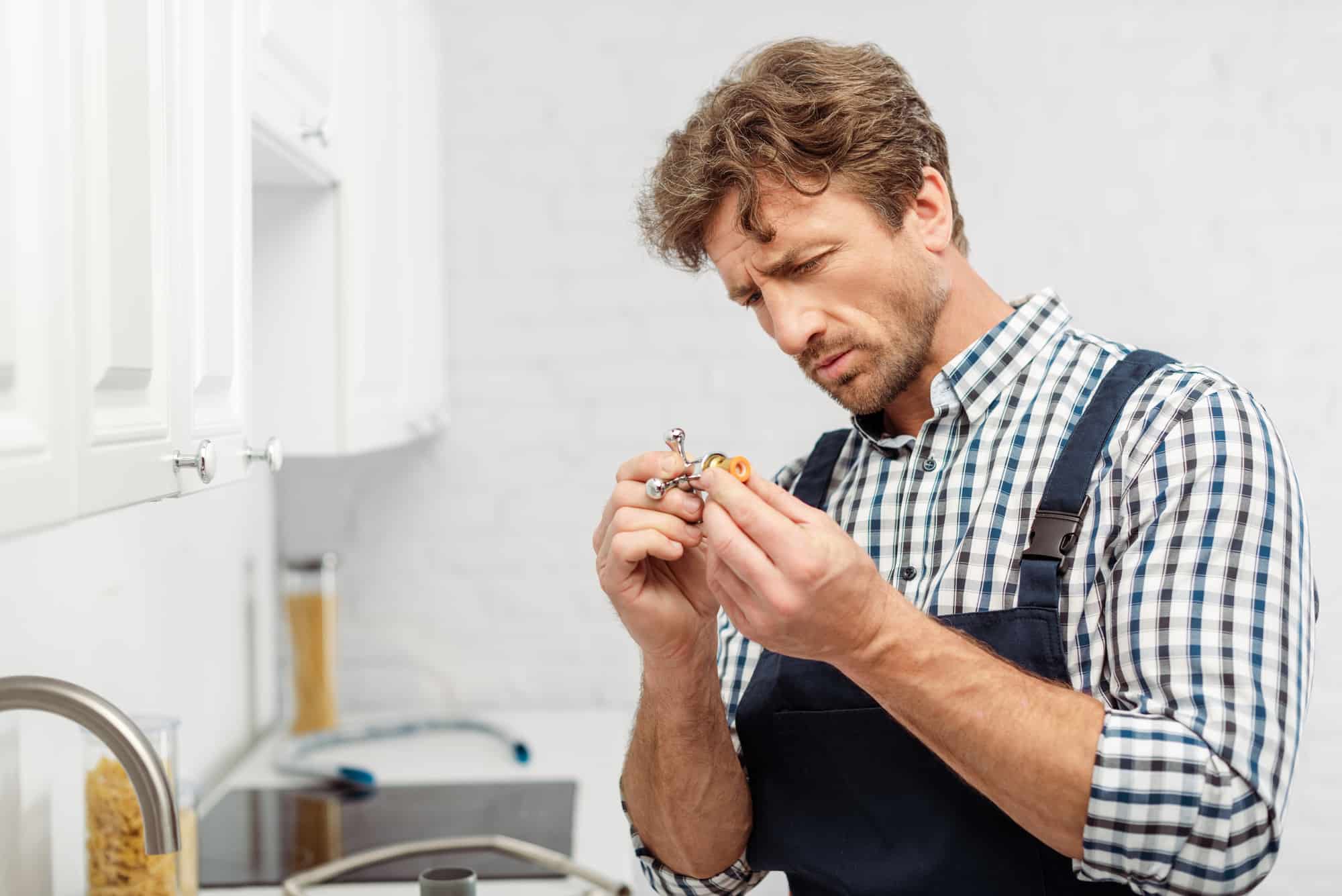 How To Remove Kitchen Faucet Handle Without Screws