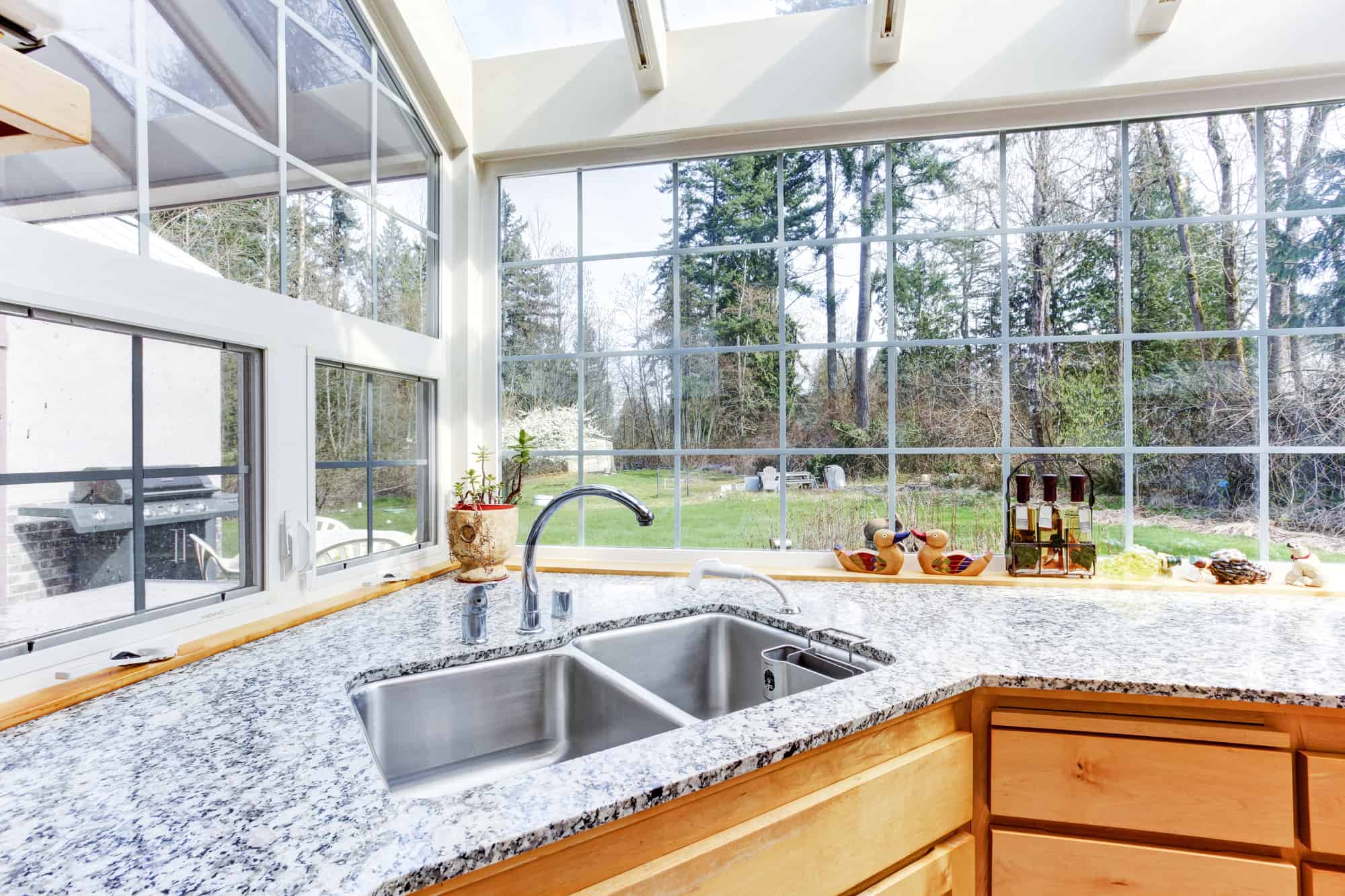 What To Do With Space Behind Corner Kitchen Sink