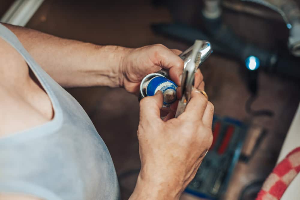 Clean The Faucet Cartridge