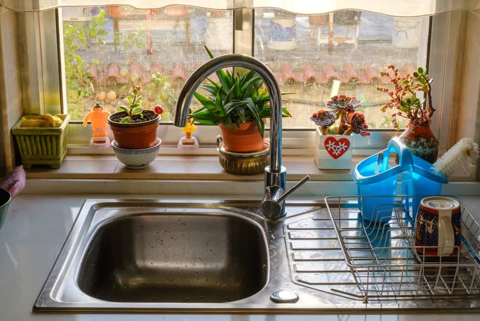 How To Clean A Sink Grid