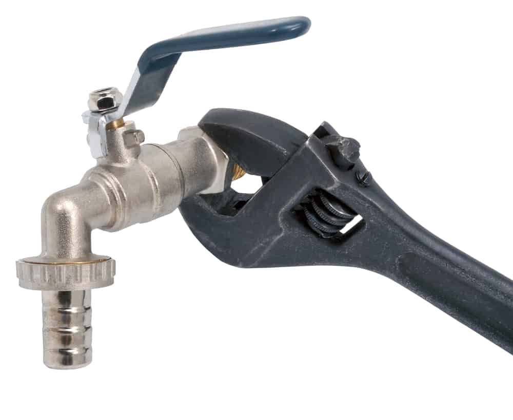 Water valve and wrench