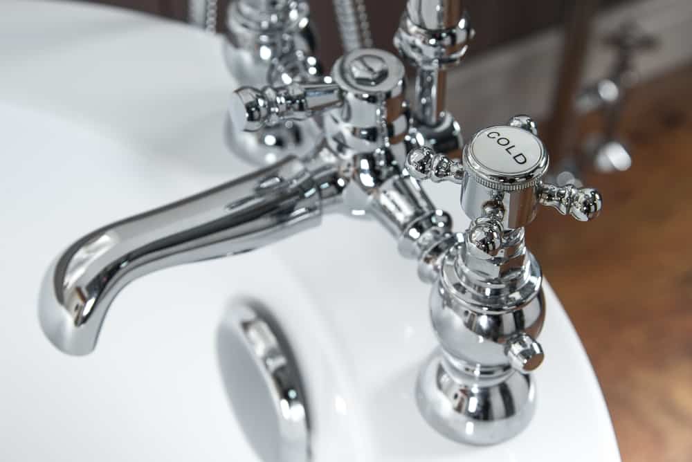 Delta vs Moen Bathroom Faucets Is One Better