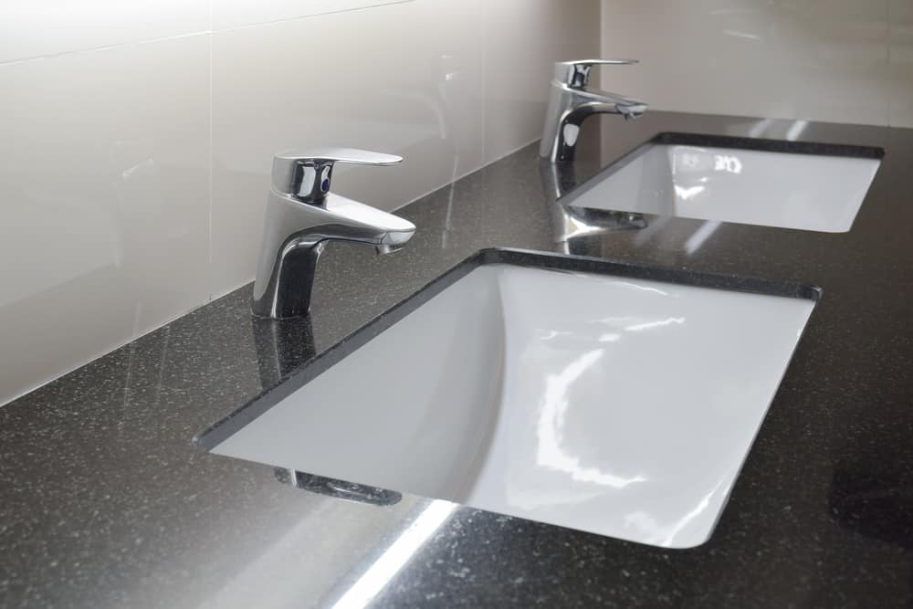 Sinks in Granite Counter