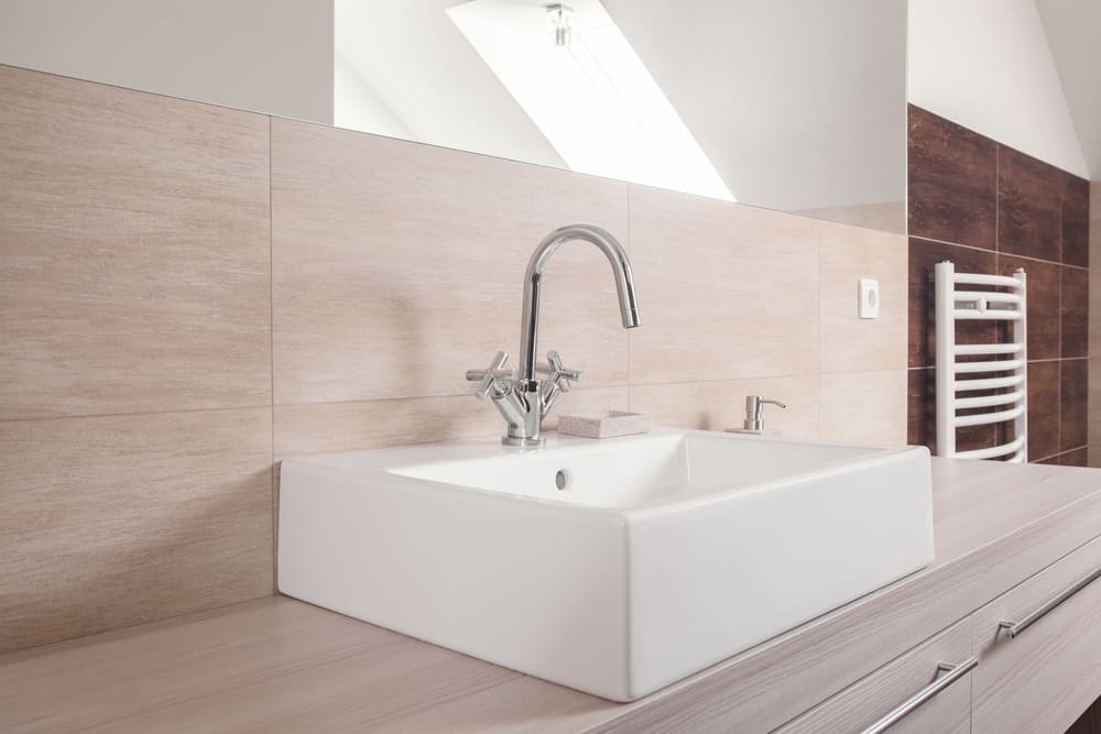 Porcelain vs. Enamel Sink What Is The Difference