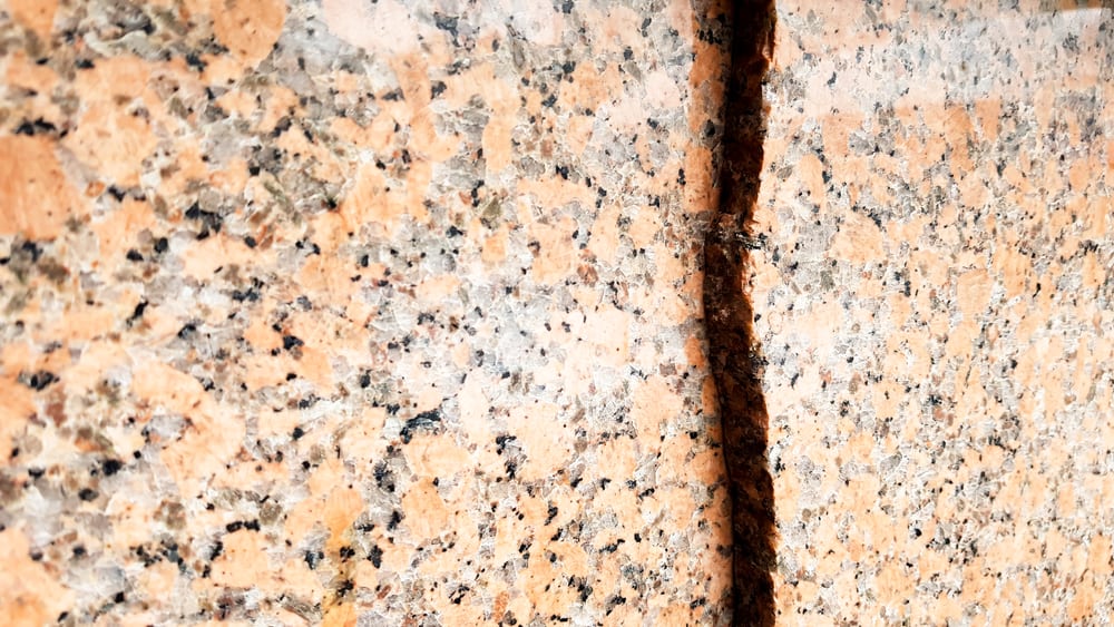 Can A Cracked Granite Countertop Be Fixed