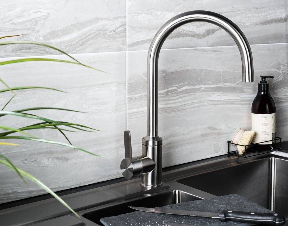 Pros And Cons Of High Arc Faucets