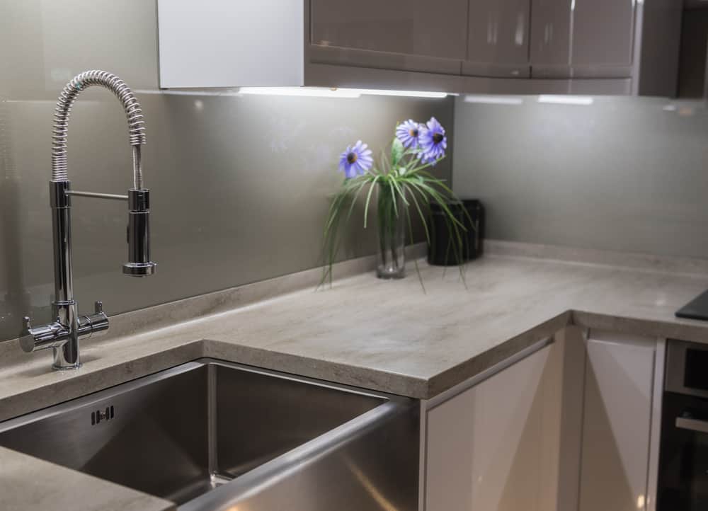 What Color Faucet Looks Best With A Stainless Steel Sink
